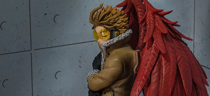 Boku no Hero Academia: Mira la figura de Hawks que nunca tendrás