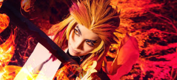 Kimetsu no Yaiba: Kyojuro Rengoku obtiene un flamígero y otoñal cosplay