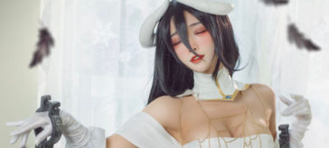 Overlord: Albedo consigue un cosplay a la altura de su belleza