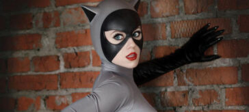 Batman: La serie animada: Catwoman en un cosplay más felino de lo normal