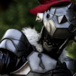 Goblin Slayer: Orcbolg en un combativo cosplay