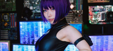 Ghost in the Shell: SAC_2045: Motoko Kusanagi en un sofisticado y moderno cosplay