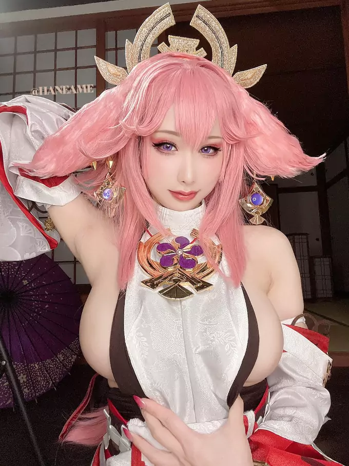 Genshin Impact: Yae Miko consigue el cosplay más sensual posible