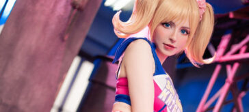 Lollipop Chainsaw: Juliet Starling en un sexy y pícaro cosplay