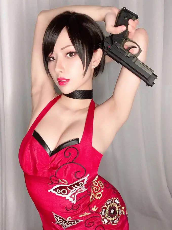 Resident Evil 4: Recordando a Ada Wong con un seductor cosplay