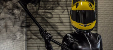 Durarara!!: Celty Sturluson en un entallado y humeante cosplay