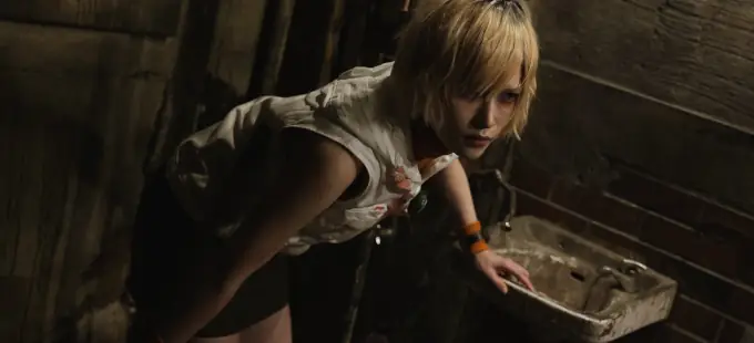 Silent Hill 3: Heather Mason en un cosplay fantástico y surrealista