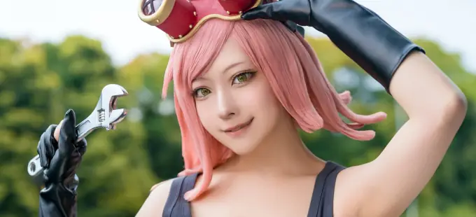 Boku no Hero Academia: Mei Hatsume en un cosplay listo para el trabajo