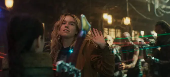 Supergirl con fecha de estreno, tráiler y hasta Lobo de colado