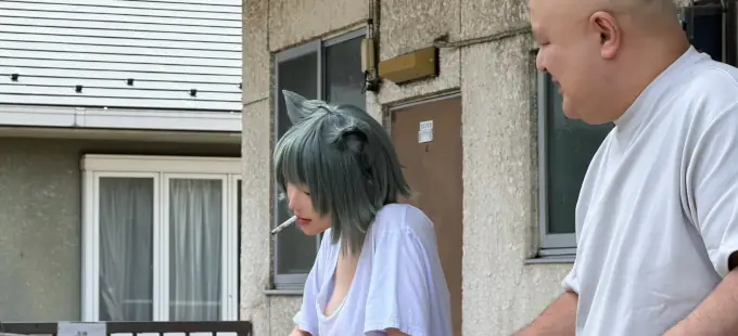 Yani Neko: Yaniko Satō y su casero en un cosplay lo más fiel posible
