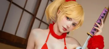Bleach Mirrors High: Naru Jurinna a través de un hermoso cosplay